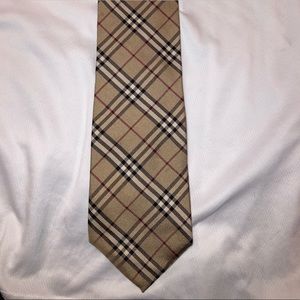 Burberry Nova Check Tie / mint condition